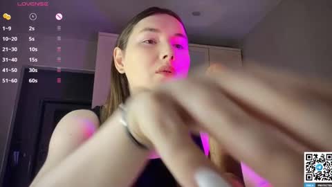 Snapshot of maria_bowie chatting on 02-20-26, 07:54 Maria online show from 02-20-26, 07:54