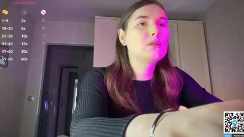 Snapshot of maria_bowie chatting on 03-22-26, 07:34 Maria online show from 03-22-26, 07:34