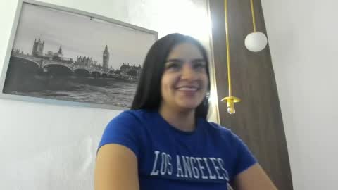 Snapshot of maria_camila00 chatting on 04-29-26, 01:43 Maria online show from 04-29-26, 01:43