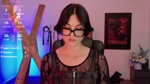 Maria Fitch online show from 09-16-25, 03:51
