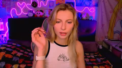 Maria online show from 10-08-25, 05:05