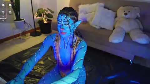 M. online show from 10-31-25, 10:33