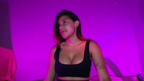 Snapshot of maria_rosee chatting on 05-06-26, 05:51 ELI online show from 05-06-26, 05:51