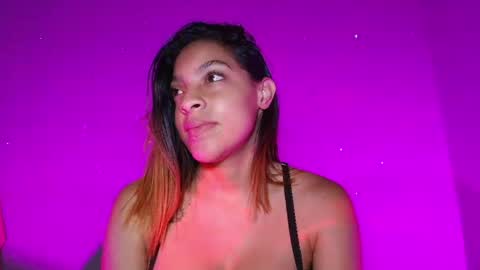 Snapshot of maria_rosee chatting on 05-12-26, 03:53 ELI online show from 05-12-26, 03:53