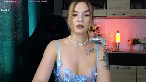 Snapshot of maria_shy_lii chatting on 03-07-25, 08:45 maria_shy_lii online show from 03-07-25, 08:45