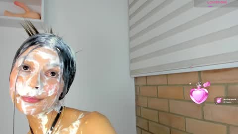 S O F I A  model independent online show from 12-05-24, 06:32