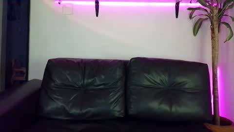 Snapshot of mariaa_paulaa chatting on 09-25-25, 03:32 Maria Paula online show from 09-25-25, 03:32