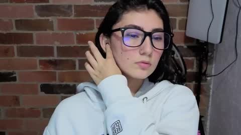 Maria online show from 05-14-26, 11:33