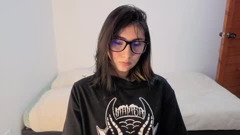 Maria online show from 05-21-26, 09:55