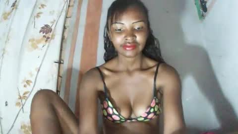 Maria online show from 11-20-25, 01:50