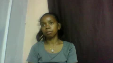 Snapshot of mariah642217 chatting on 05-12-26, 05:21 mariah642217 online show from 05-12-26, 05:21