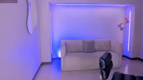 Snapshot of mariaherrera_ chatting on 09-26-25, 08:35 MARIA HERRERA online show from 09-26-25, 08:35