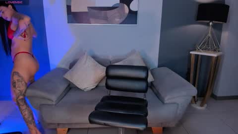 Snapshot of mariaherrera_ chatting on 10-06-25, 08:50 MARIA HERRERA online show from 10-06-25, 08:50