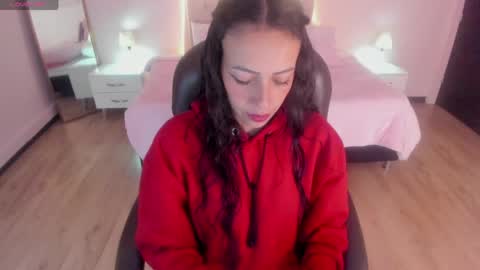 Snapshot of mariam_lopez__ chatting on 03-27-26, 03:12 Mariam online show from 03-27-26, 03:12