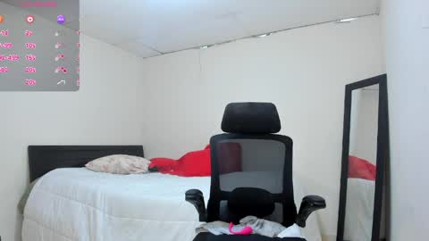 Snapshot of mariamcastillo chatting on 04-02-26, 06:27 Mariam Castiblanco online show from 04-02-26, 06:27