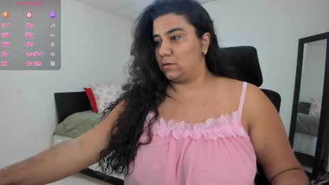 Snapshot of mariamcastillo chatting on 04-16-26, 03:18 Mariam Castiblanco online show from 04-16-26, 03:18