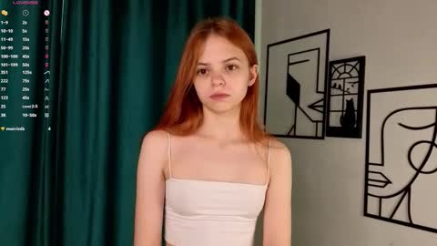 My name is Molly this is my first day online show from 09-09-25, 01:16