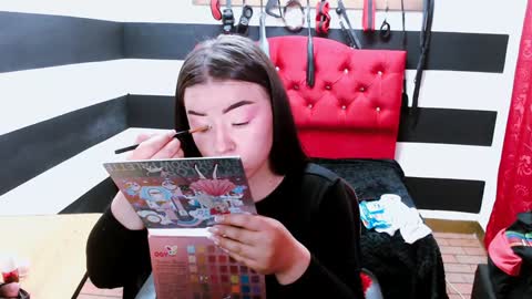 Marian online show from 01-28-25, 03:04