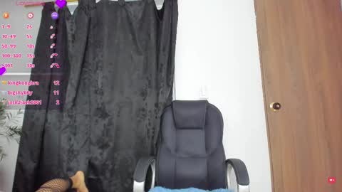 Marian online show from 02-17-25, 02:04