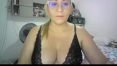 mariana995649 online show from 05-16-26, 03:00
