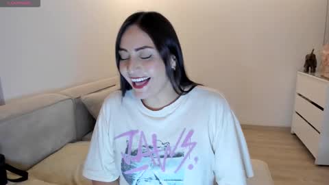 Snapshot of mariana_1_ chatting on 03-03-26, 05:02 Mariana online show from 03-03-26, 05:02