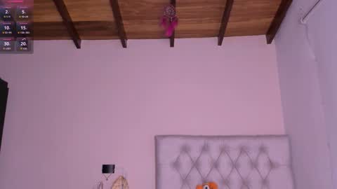 Snapshot of mariana__roe chatting on 03-03-25, 08:21 Mariana Roe online show from 03-03-25, 08:21