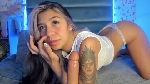 Snapshot of mariana_babe_ chatting on 12-02-24, 11:56 mariana_babe_ online show from 12-02-24, 11:56