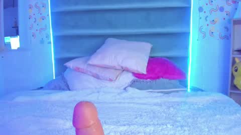 Snapshot of mariana_babe_ chatting on 03-07-25, 12:23 mariana_babe_ online show from 03-07-25, 12:23