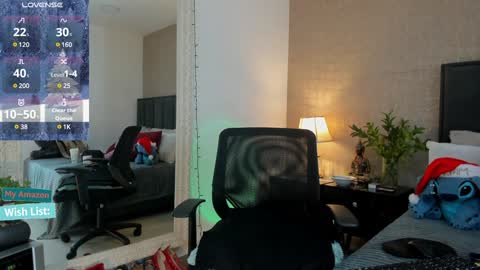 Mar y online show from 12-31-24, 01:41