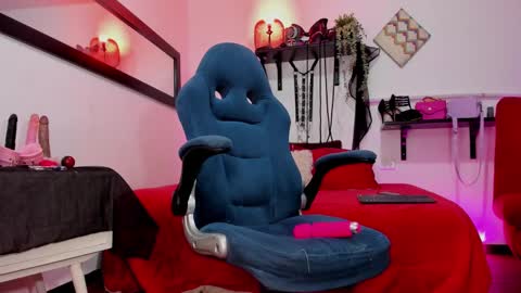 mariana_fadulf_ online show from 01-29-25, 09:55