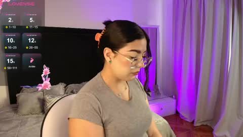 Snapshot of mariana_owen chatting on 06-09-26, 06:41 online show from 06-09-26, 06:41