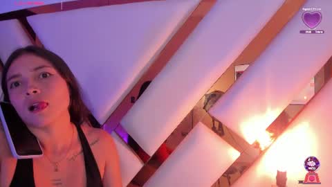 Snapshot of mariana_smiith chatting on 08-01-26, 07:35 Mariana online show from 08-01-26, 07:35