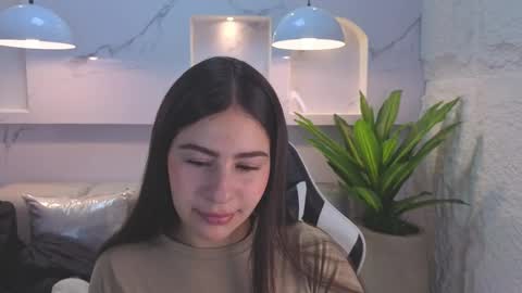 Snapshot of mariana_tp chatting on 09-09-25, 01:32 Mariana online show from 09-09-25, 01:32