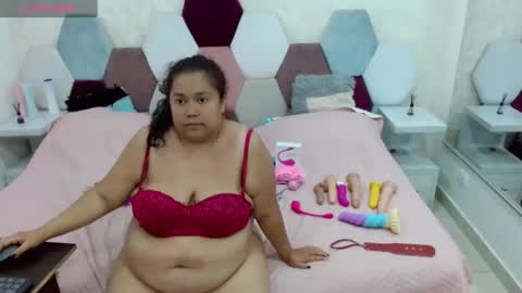 Snapshot of marianabbw_ chatting on 01-20-25, 12:04 mariana online show from 01-20-25, 12:04