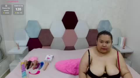 mariana online show from 06-13-26, 02:48