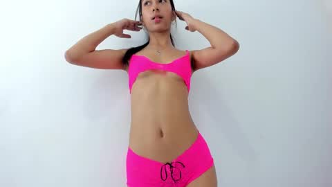 Mariana Garcia online show from 09-15-25, 07:47