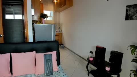 Snapshot of marianagomez__ chatting on 04-15-26, 12:45 Mariana online show from 04-15-26, 12:45