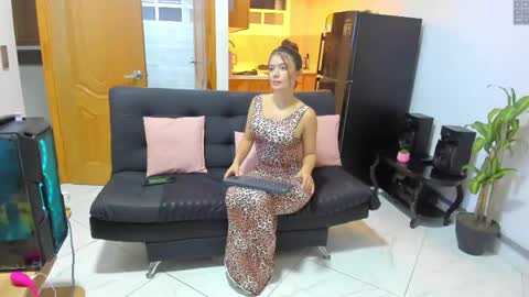 Snapshot of marianagomez__ chatting on 04-27-26, 10:24 Mariana online show from 04-27-26, 10:24