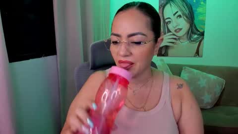 Mariana Lopez online show from 02-11-26, 12:37