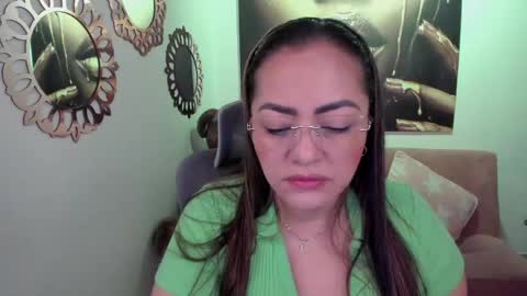Mariana Lopez online show from 05-02-26, 11:54
