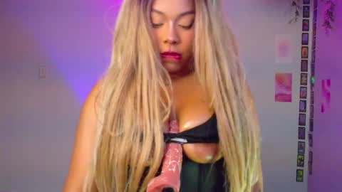 Mariana Prada online show from 01-05-26, 10:02