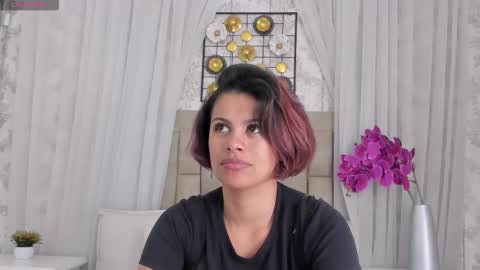 Mariana online show from 02-16-26, 01:51