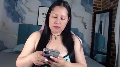 marianasmiith_ online show from 09-10-25, 11:43
