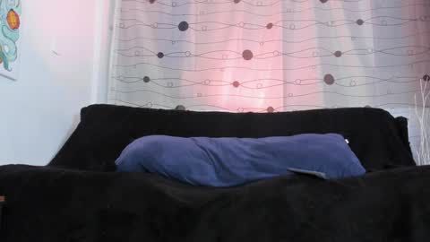 Mariana Vargas online show from 12-21-24, 04:14