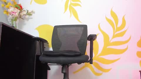 Mariana Vargas online show from 03-03-25, 09:48