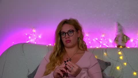 Maria online show from 12-19-24, 10:34