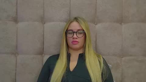 Maria online show from 03-01-25, 12:39