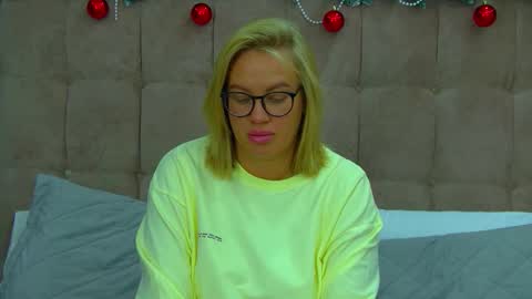 Maria online show from 12-18-25, 06:41