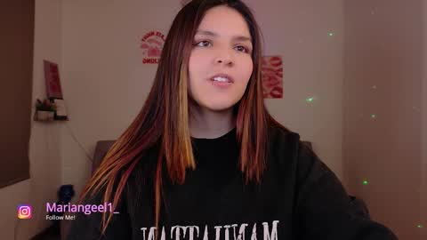 mariangeel_ online show from 01-15-26, 12:15