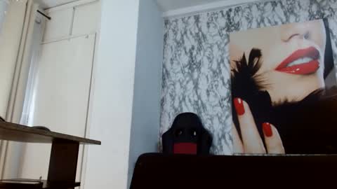 Mariani online show from 10-11-25, 01:09